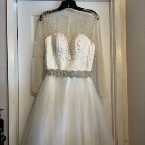 Wedding dress and veil